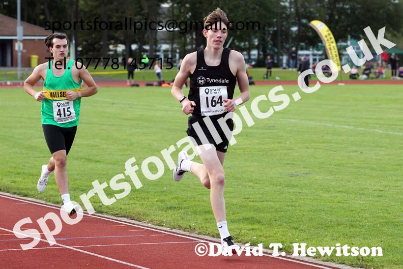 3000 metres, NECAA Open Meeting, Morpeth, Sunday, September 27th. David T. Hewitson/Sports for All Pics